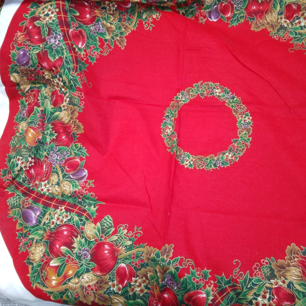 FABRIC Christmas Orchard Tree Skirt ans stocking See & Sew panel